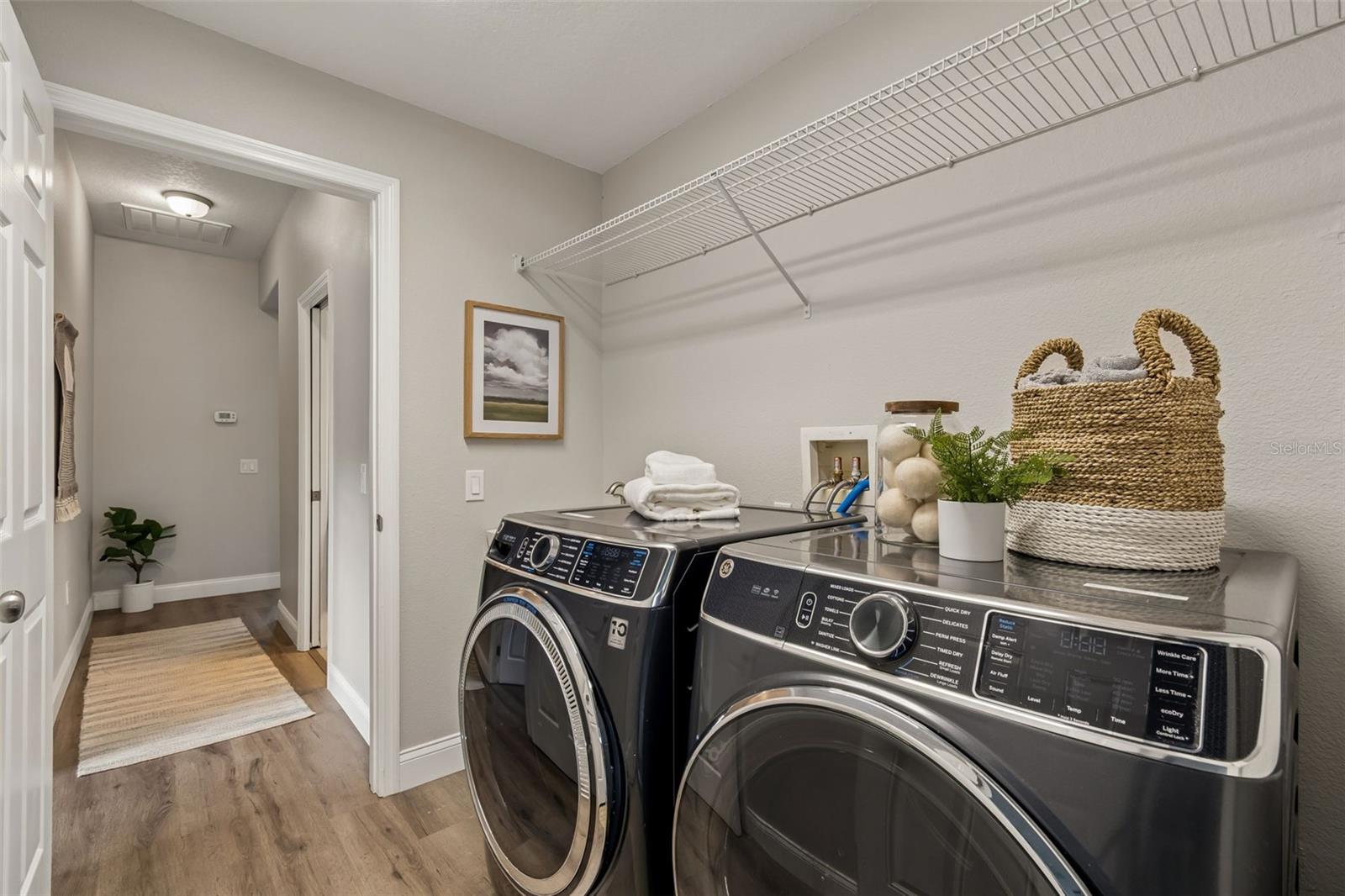 CONCORD STATION PH 01 UNITS A & B - Residential