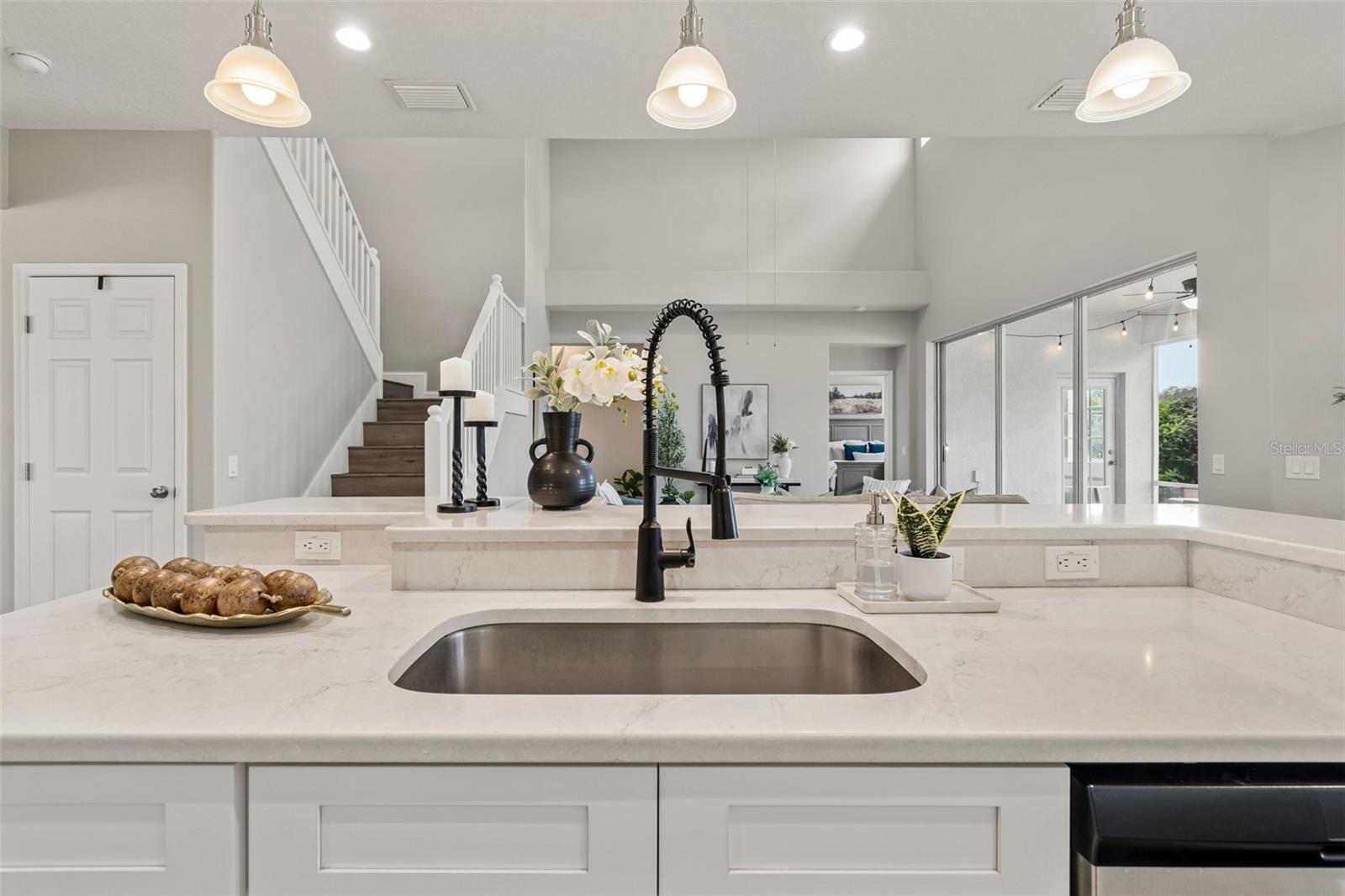 CONCORD STATION PH 01 UNITS A & B - Residential