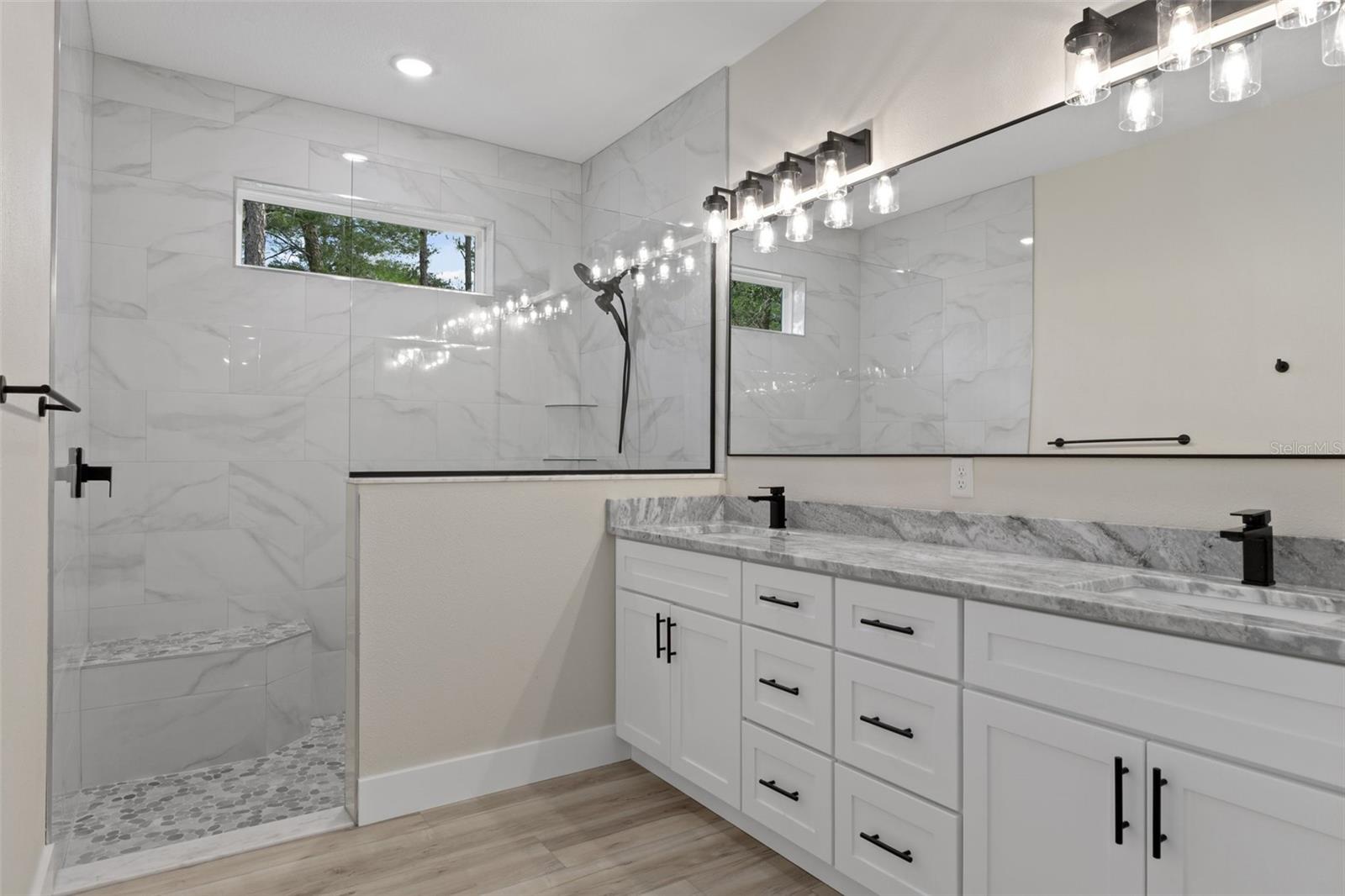 PINE RIDGE UNIT 01 - Residential