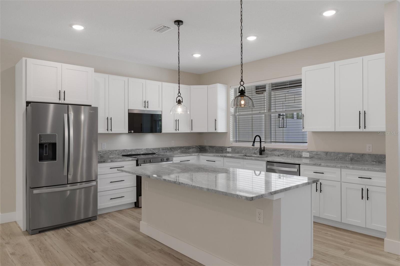 PINE RIDGE UNIT 01 - Residential