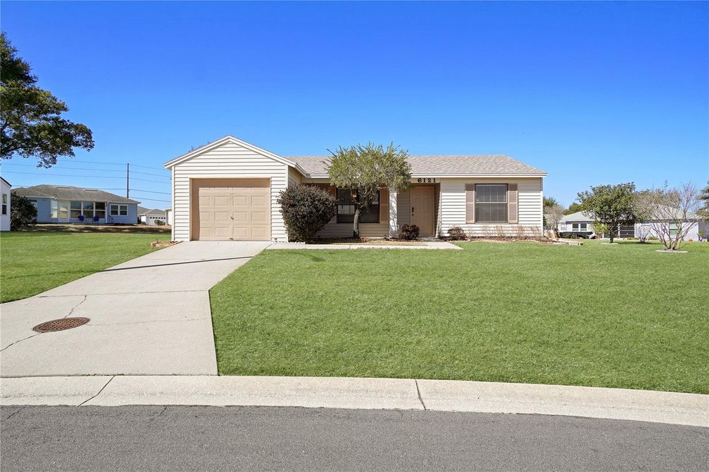 Photo of 6121 Kittiwake Drive, Lakeland, FL 33809 (MLS # L4959217)