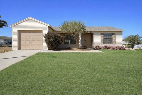 Photo of 6121 Kittiwake Drive, Lakeland, FL 33809 (MLS # L4959217)