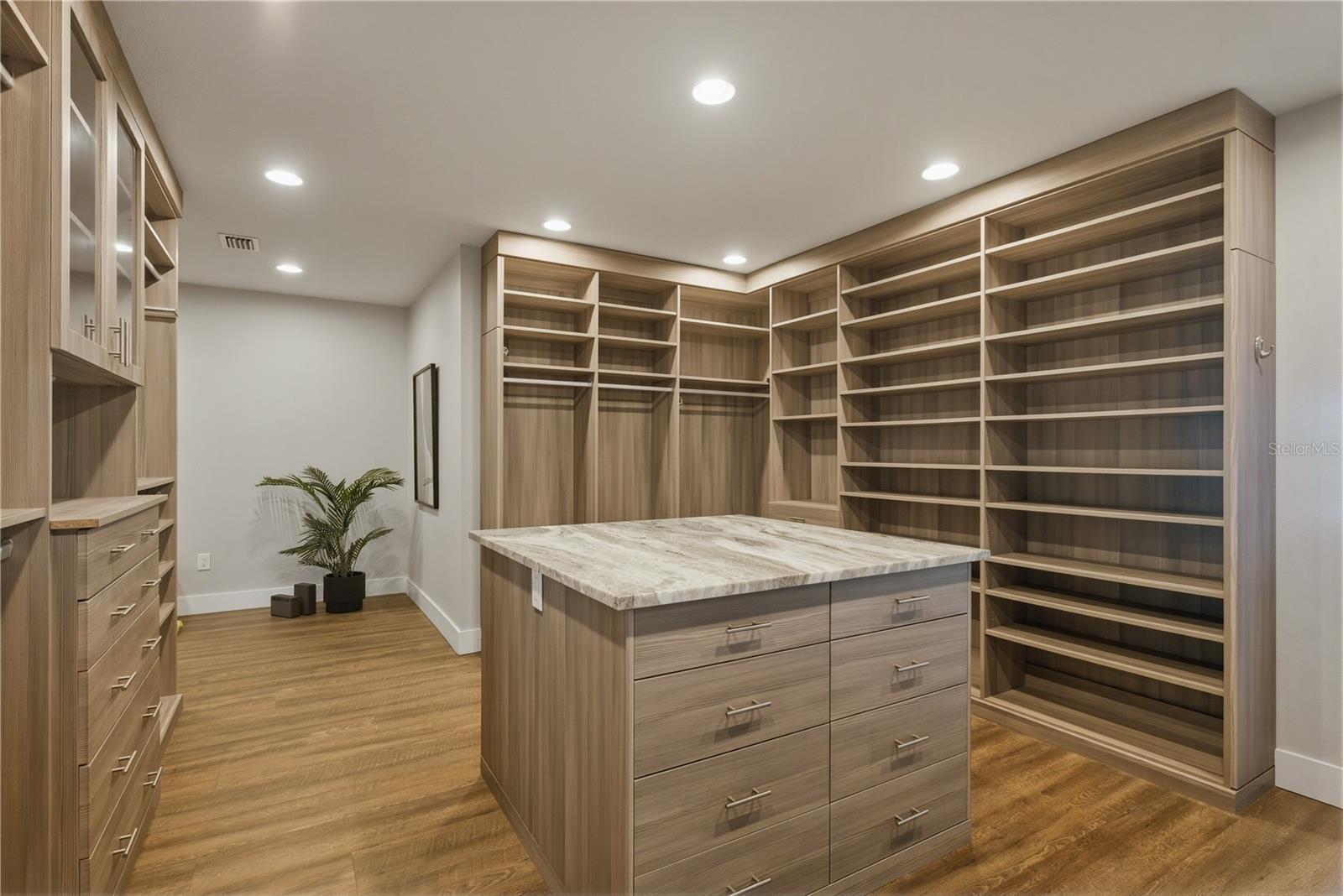 RUSH FERGUSONS SUB - Residential