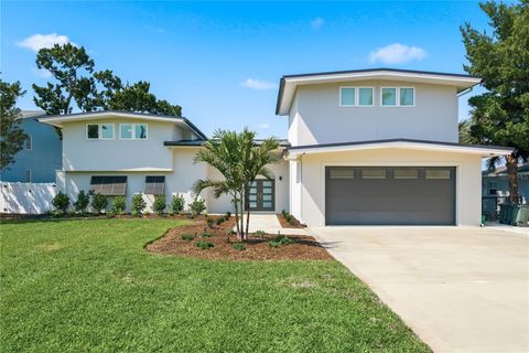 915 BAYSHORE DRIVE TARPON SPRINGS FL 34689