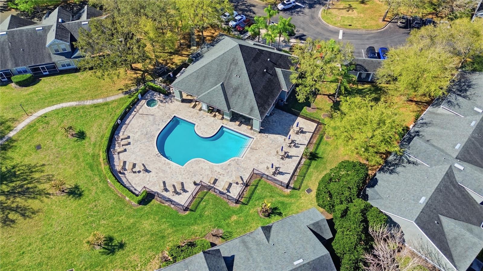 WATERFORD AT PALM HARBOR LUXURY CONDO - Residential