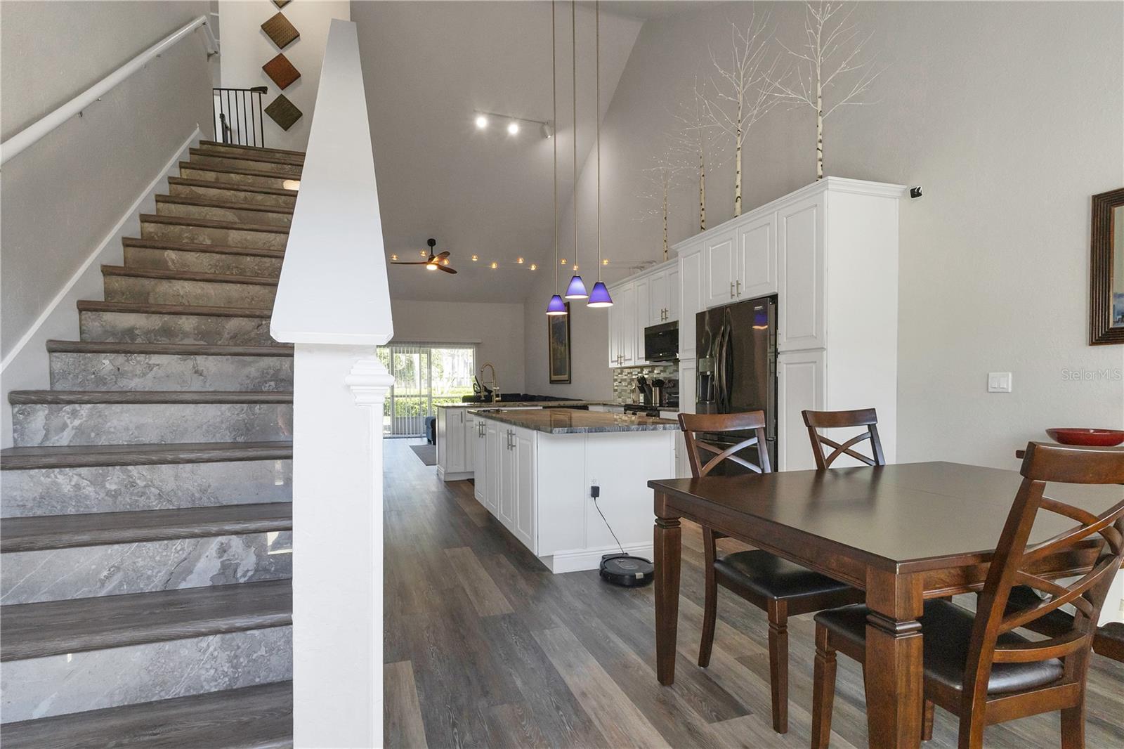 WATERFORD AT PALM HARBOR LUXURY CONDO - Residential