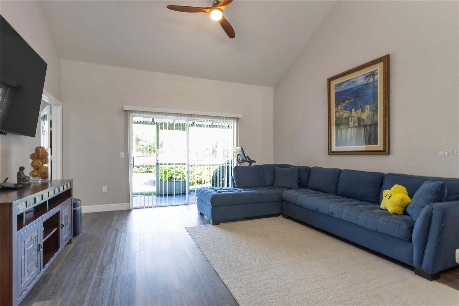 WATERFORD AT PALM HARBOR LUXURY CONDO - Residential