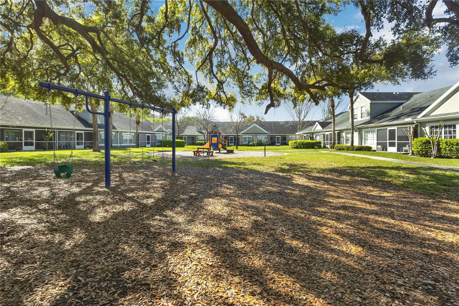 WATERFORD AT PALM HARBOR LUXURY CONDO - Residential