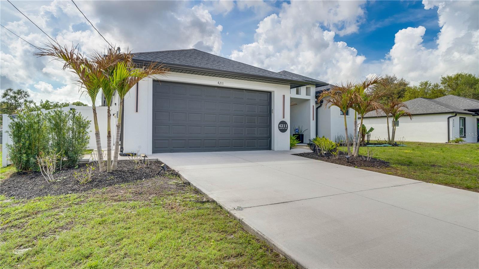 LEHIGH ACRES - Residential