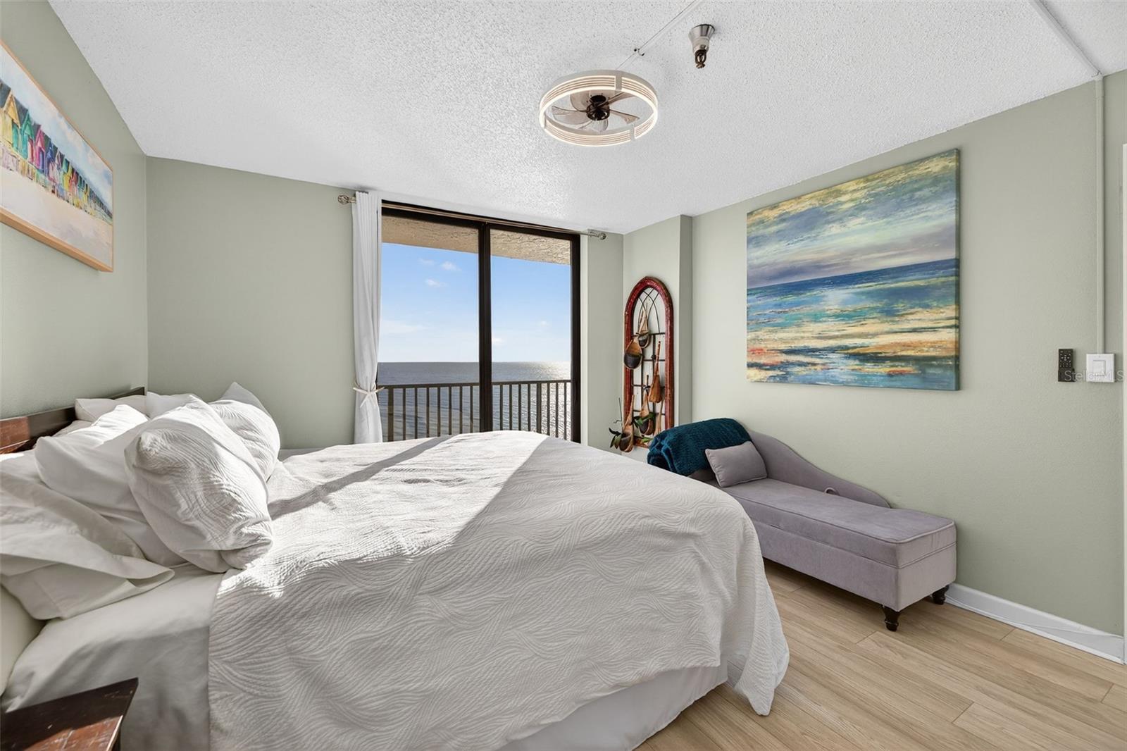 MADEIRA TOWERS CONDO - Residential