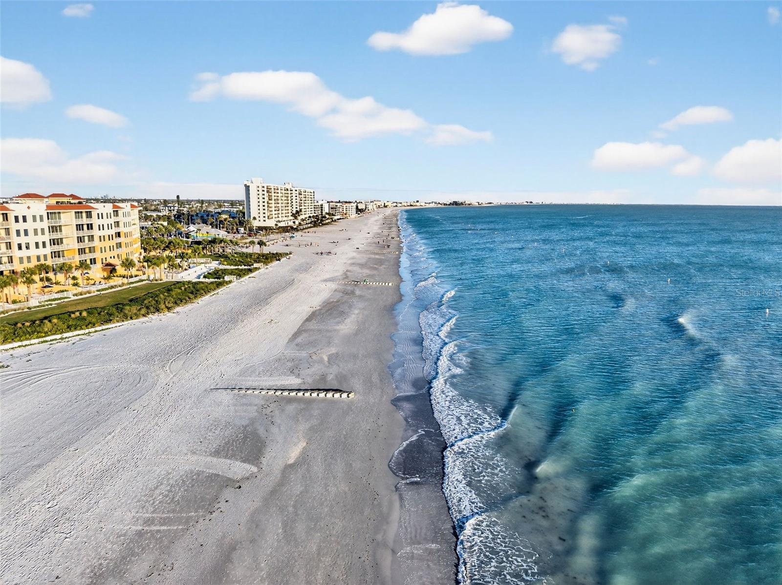 MADEIRA TOWERS CONDO - Residential