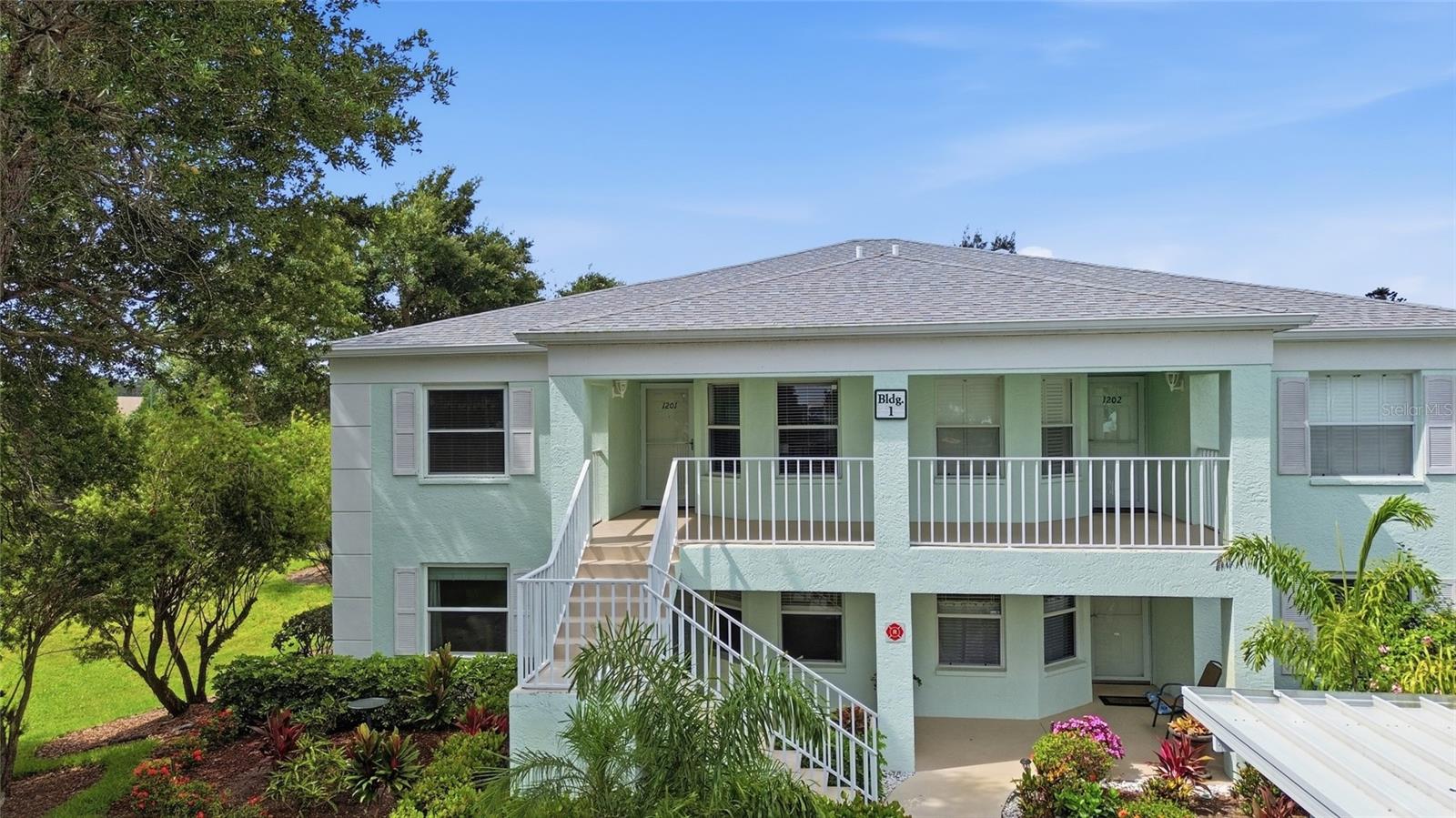 5725 GREENWOOD AVENUE 1201