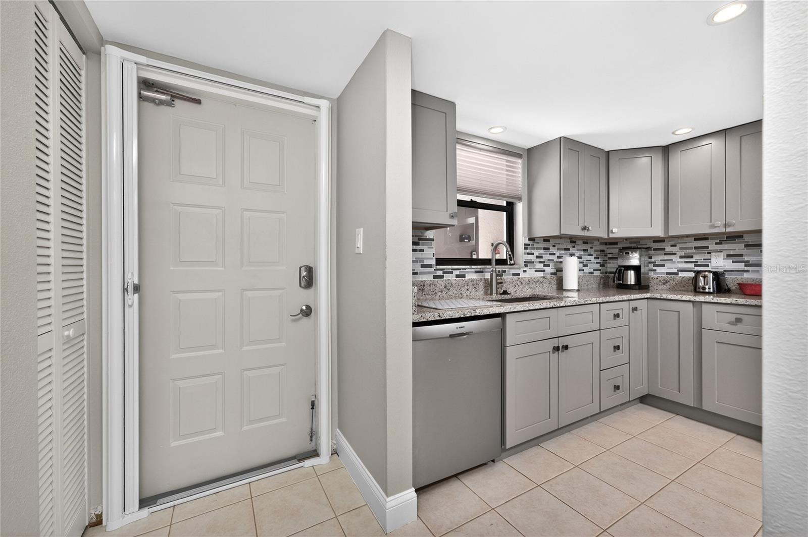 BAL HARB PLACE BLDG 01 - Residential