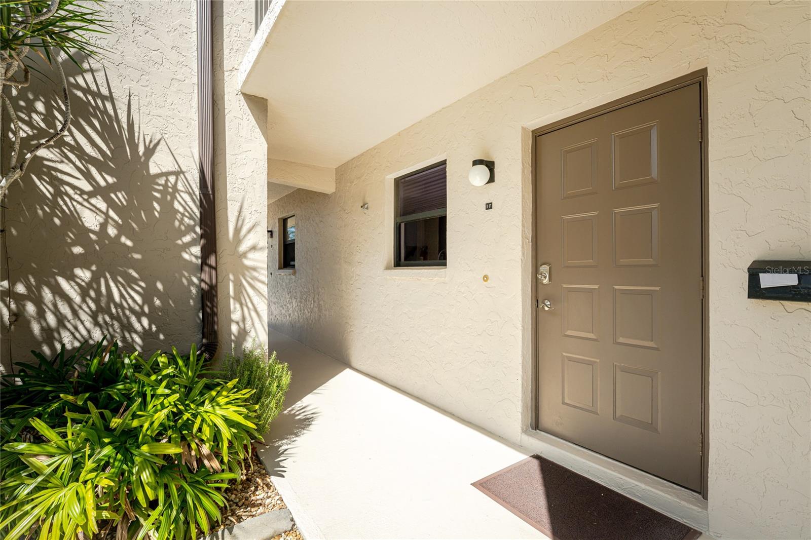 BAL HARB PLACE BLDG 01 - Residential