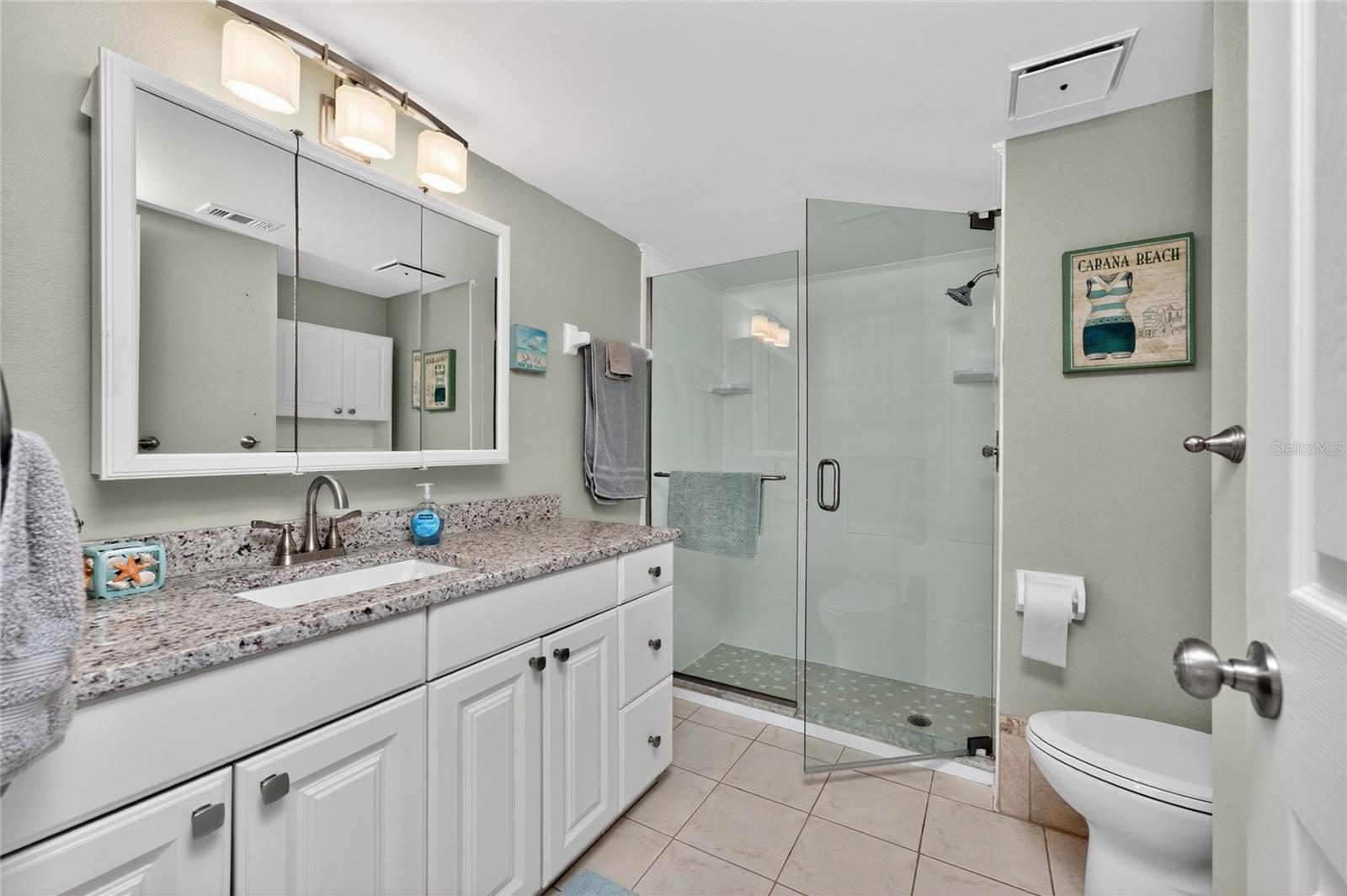 BAL HARB PLACE BLDG 01 - Residential