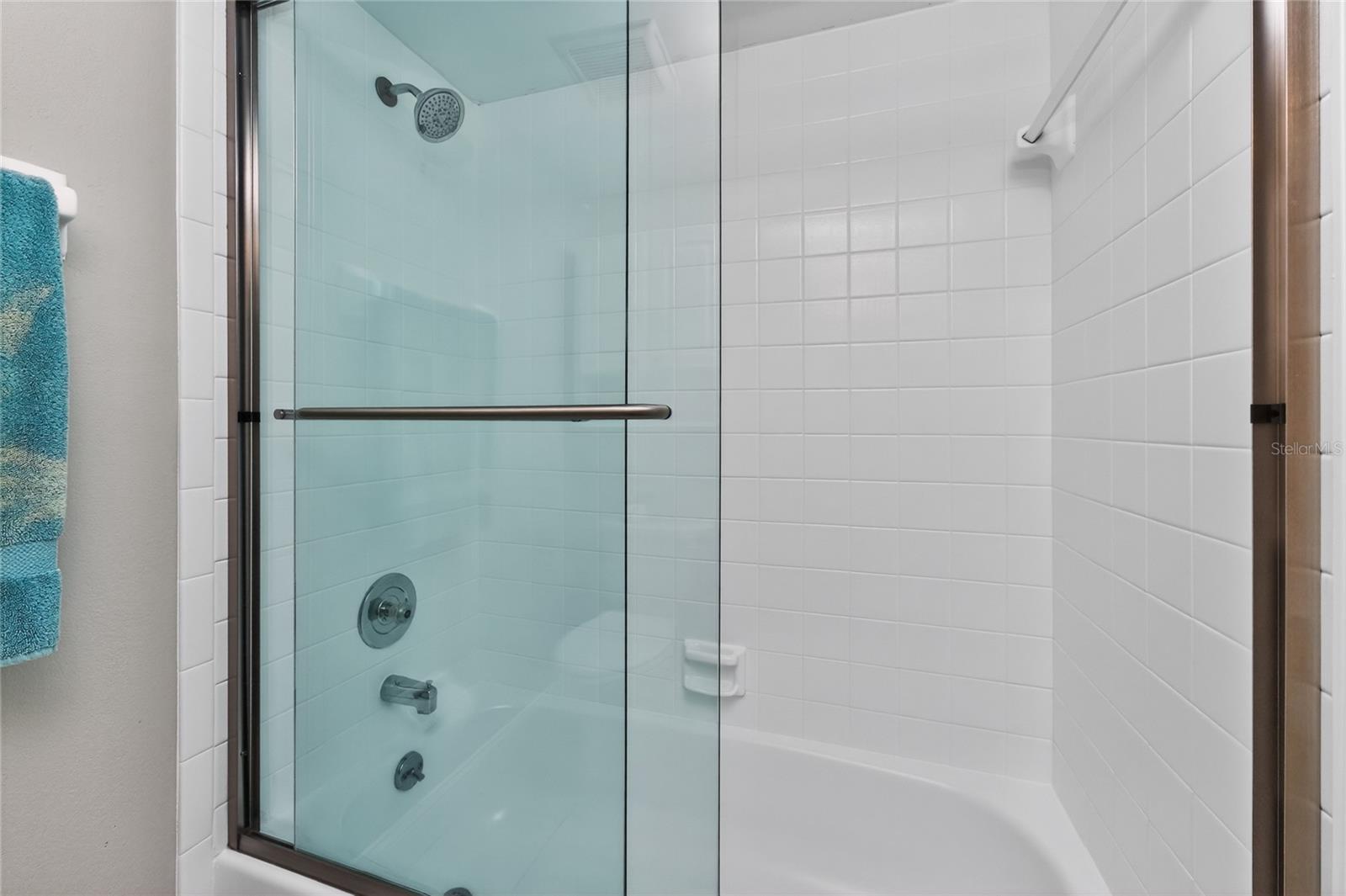 BAL HARB PLACE BLDG 01 - Residential