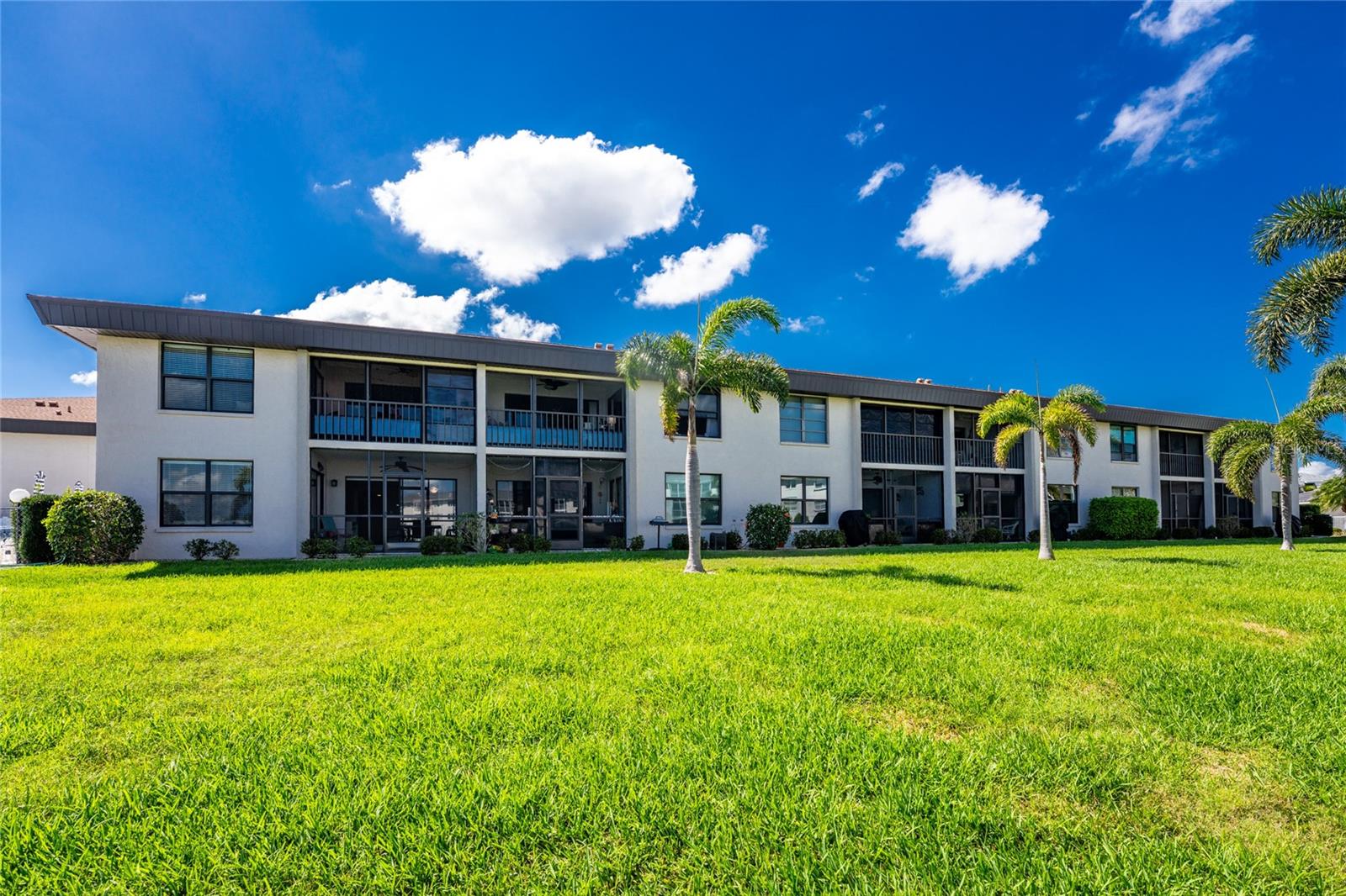 BAL HARB PLACE BLDG 01 - Residential