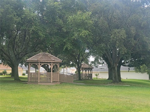 Tiny photo for 5859 Princess Caroline Place, Leesburg, FL 34748 (MLS # G5113961)