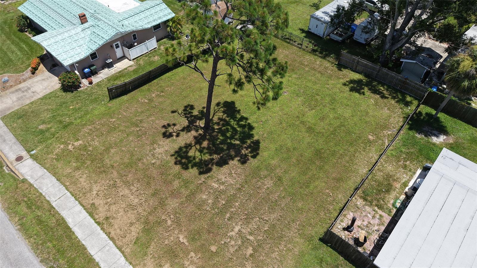 SOUTH VENICE - Land