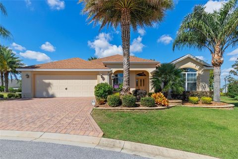 Photo of 1135 Burke Court, The Villages, FL 32162 (MLS # OM707248)