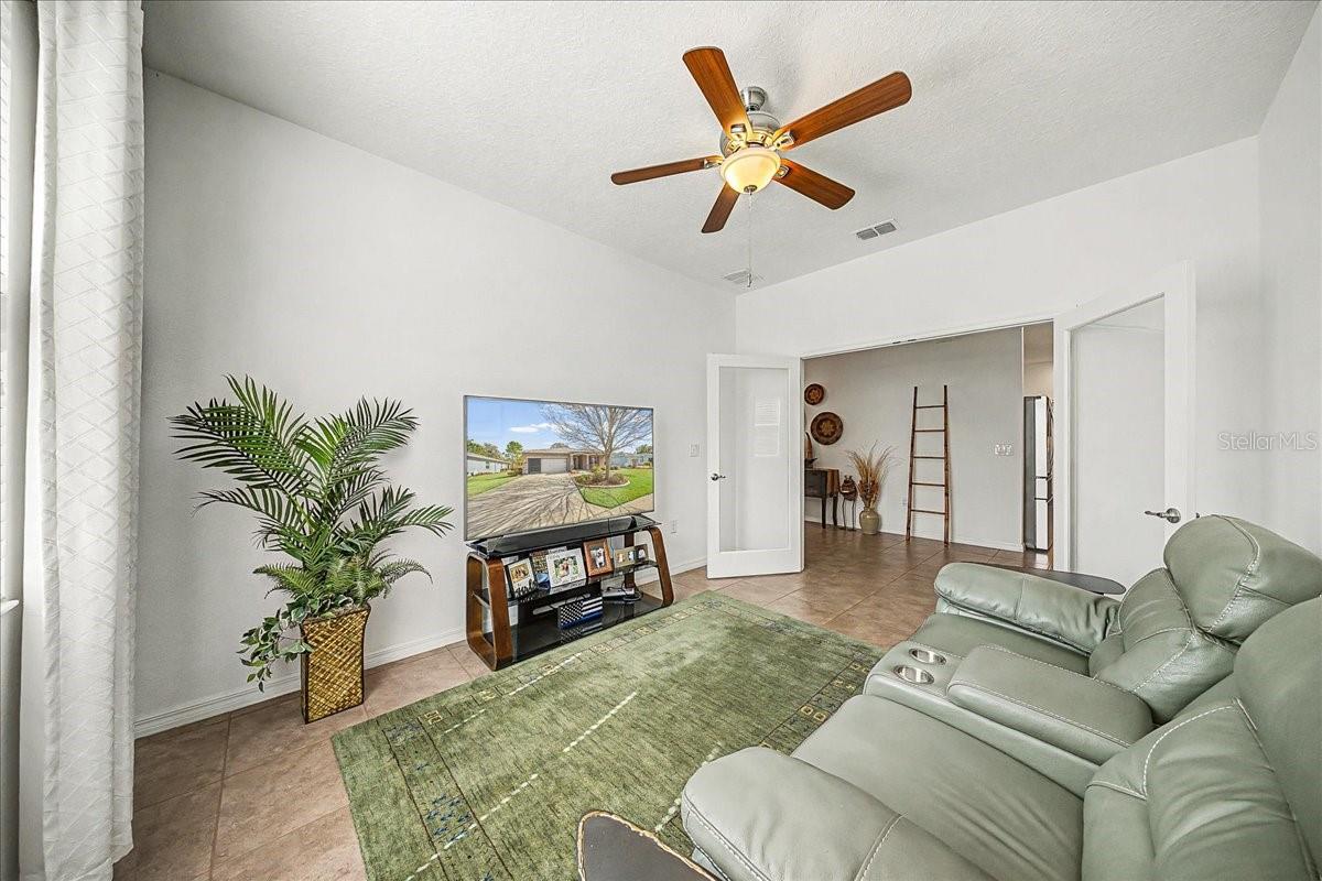 INDIGO EAST - Residential