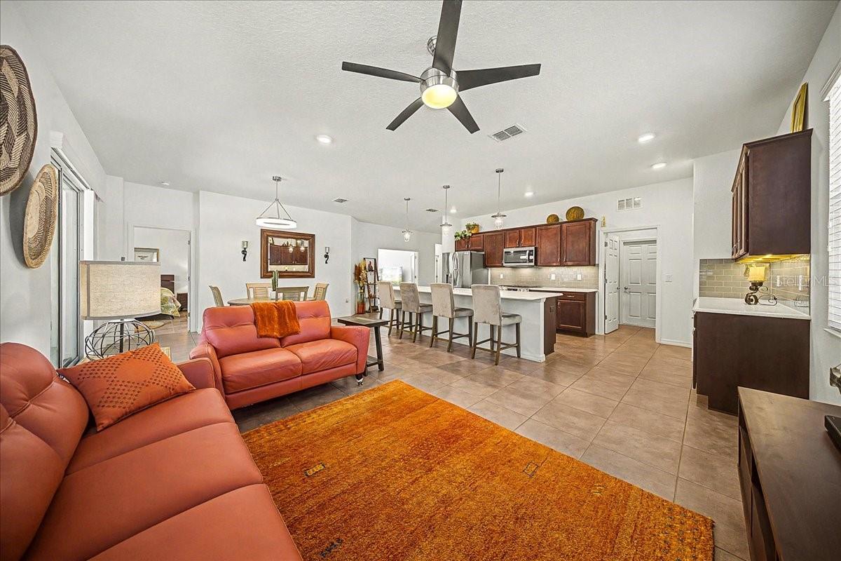 INDIGO EAST - Residential