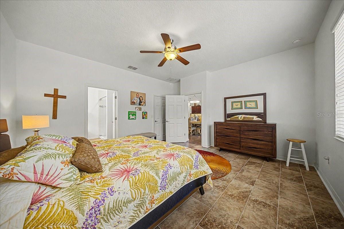 INDIGO EAST - Residential