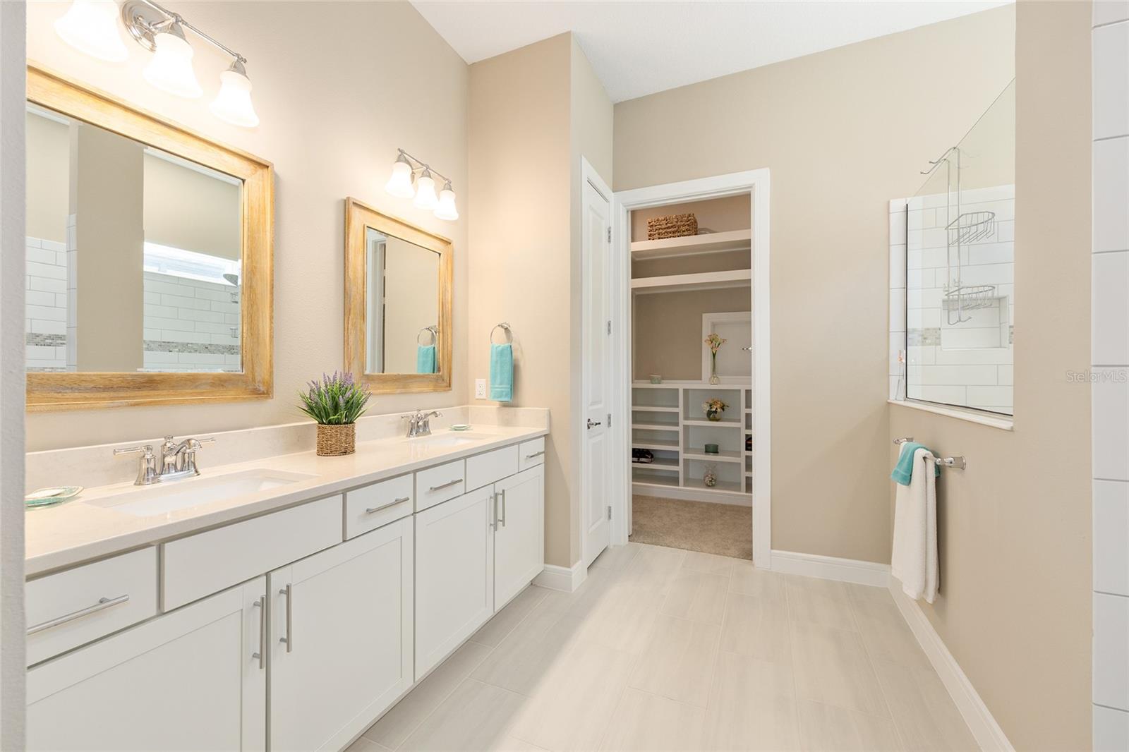 STONE CREEK - Residential