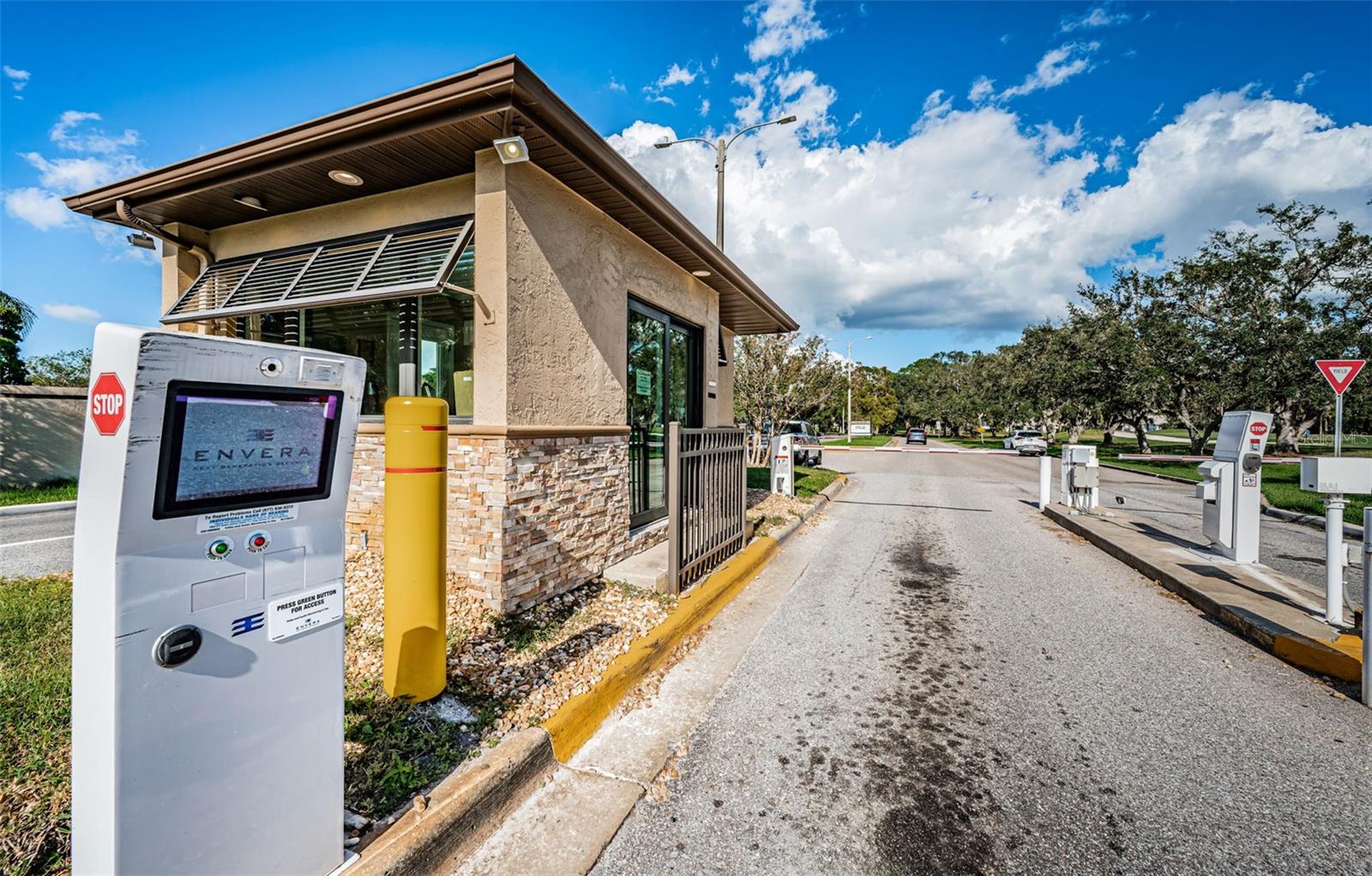 EAST LAKE WOODLANDS CONDO - Residential