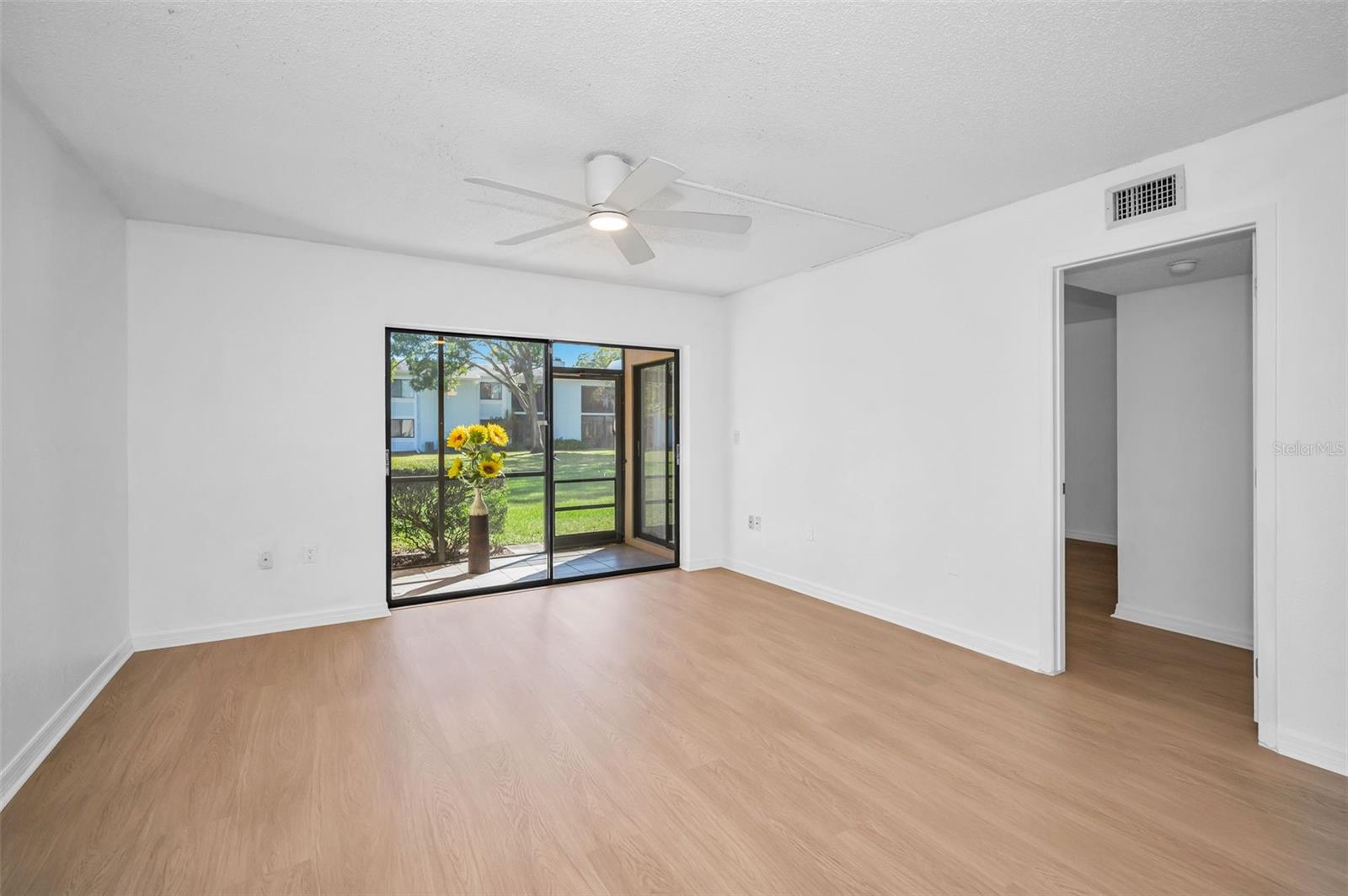 EAST LAKE WOODLANDS CONDO - Residential