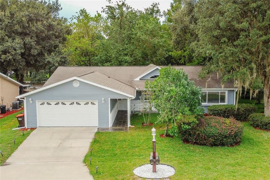 One or more photo(s) has been virtually staged. **VIDEO TOUR AVAILABLE** *NEW ROOF being put in by closing date!* FULLY-RENOVATED HOME *Seller is offering a 1-YEAR HOME WARRANTY covering the A/C, plumbing, electrical, and all of the appliances* Live your best life in the 55+ GATED GOLF COMMUNITY of Oak Run Country Club! This active adult retirement community has it all - 3 clubhouses, 2 fitness centers, 6 pools, 5 spas, golf, tennis, pickleball, bocce, shuffleboard, and horseshoes. For more indoor activities, there’s an arts and crafts room, library, billiard room, card room, and more! And if that’s not enough, there are over 100 clubs to join, social activities, events, travel opportunities, and so much more - all so you can have the time of your life! 
Beautiful and COMPLETELY RENOVATED dream home! Upon entry, the home immediately opens up to the bright and expansive LIVING ROOM with a high CATHEDRAL CEILING. To the left is the DINING ROOM and UPGRADED KITCHEN that features GRANITE COUNTERTOPS and NEW STAINLESS STEEL APPLIANCES. At the back of the home, pass through the sliding doors to the large FLORIDA ROOM with high CATHEDRAL CEILING and SKYLIGHTS - the perfect spot to enjoy the sunlight and relax with family and friends! Back inside, the MASTER BEDROOM has a luxurious EN SUITE BATHROOM that features DUAL GLASS VESSEL SINKS, GRANITE COUNTERTOPS, a GARDEN TUB, a SHOWER STALL with RAIN SHOWERHEAD, and a SKYLIGHT. There are two additional bedrooms and a second remodeled bathroom. LAMINATE flooring throughout and TILE in the Florida Room. 2 car garage. Great location - Right around the corner from Walmart Supercenter, shopping plazas, parks, restaurants, and more! Don’t miss this fantastic opportunity - come take a look today!