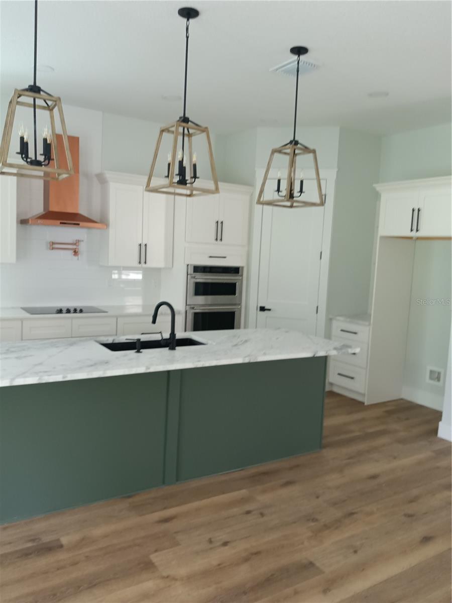 5907 N EUSTACE AVENUE