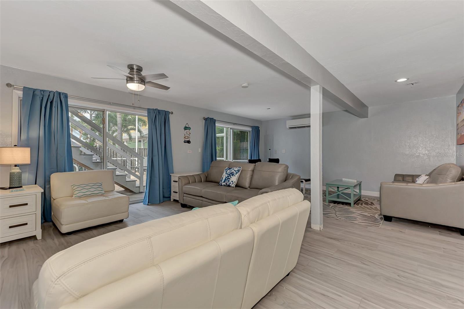 SARASOTA BEACH - Residential Lease