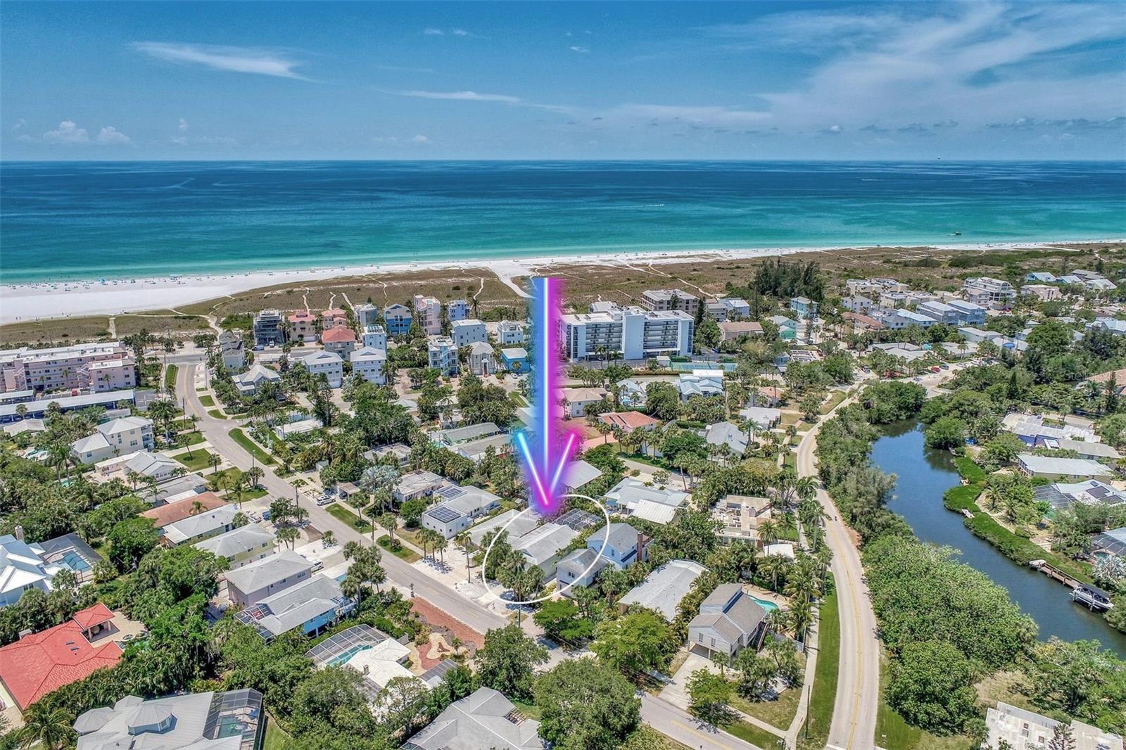 Listing reflects peak season rate. Available peak season months: January 5th - February 6th 2026, April 2026. Unwind and Explore Siesta Key from Stylish Surf's Up! Discover the ease of being just a short walk from the renowned Siesta Key Beach while enjoying the ample space and thoughtful design of this fantastic home. Picture your family enjoying separate living areas – a fun zone for the kiddos downstairs and a relaxing haven for adults upstairs. No need to fight over the king-size bed, as this home boasts two luxurious king-size bedrooms! Both provide comfortable retreats and easy access to your private pool, perfect for a refreshing dip anytime. The third bedroom features a trundle bed that comfortably sleeps two. Outside, the private pool area awaits with lounge chairs for sunbathing, an outdoor shower, and a delightful area to grill and enjoy alfresco dining at the table for six. Just moments away, the vibrant energy of Siesta Key Village, with its diverse culinary scene and local shops, offers endless opportunities for exploration. Surf's Up provides the ideal launchpad for experiencing all that Siesta Key has to offer, with plenty of room to relax and recharge in between adventures. Perfect for families seeking sun, relaxation, and easy access to Siesta Key Beach & Village. Book your unforgettable getaway now! Please note: If you are bringing a pet, there is a $250 pet fee (per pet). We encourage you to inquire about the specific pet policy applicable to your reservation for clarification, including how and when the pet fee will be collected.