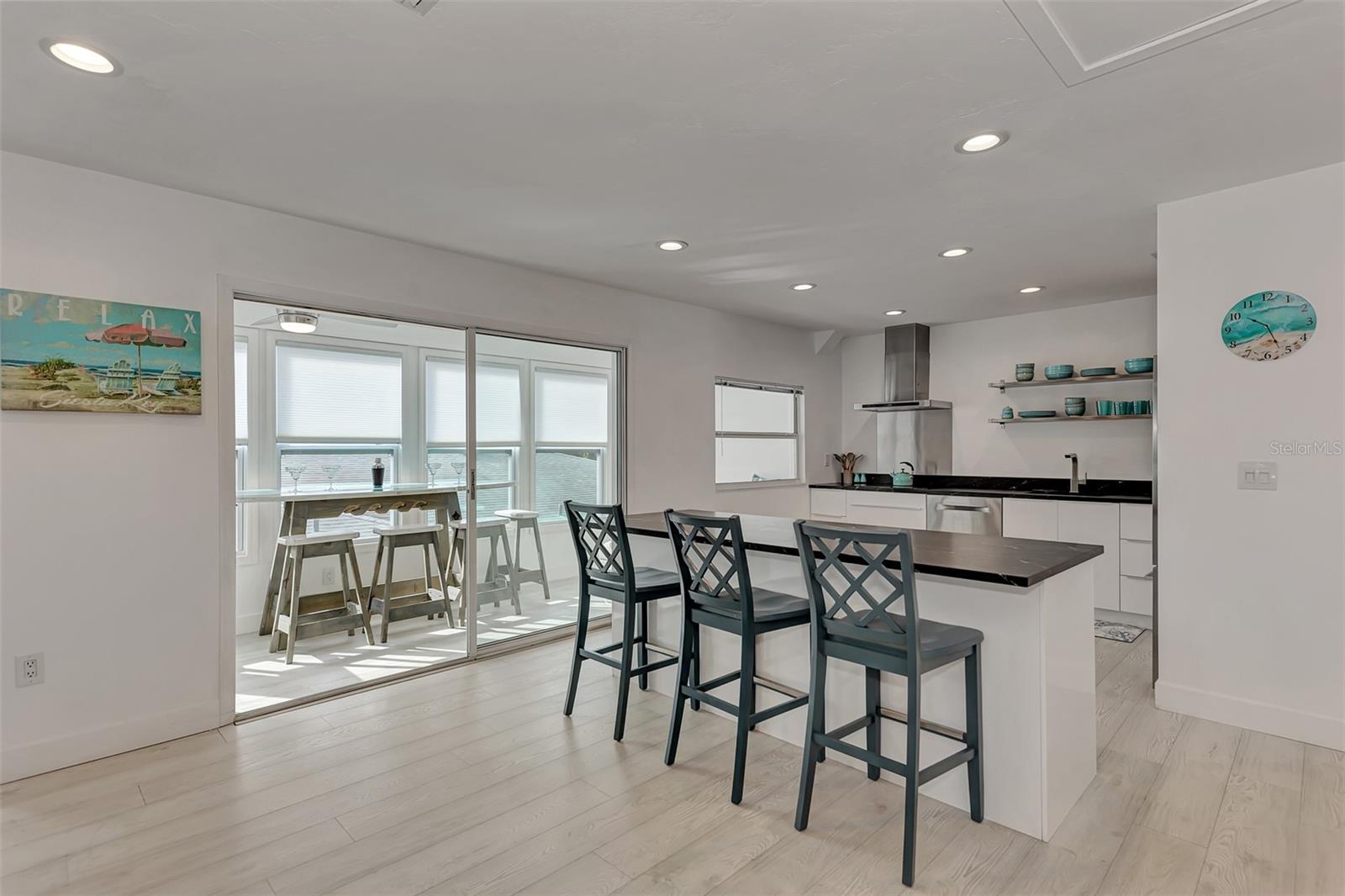 SARASOTA BEACH - Residential Lease