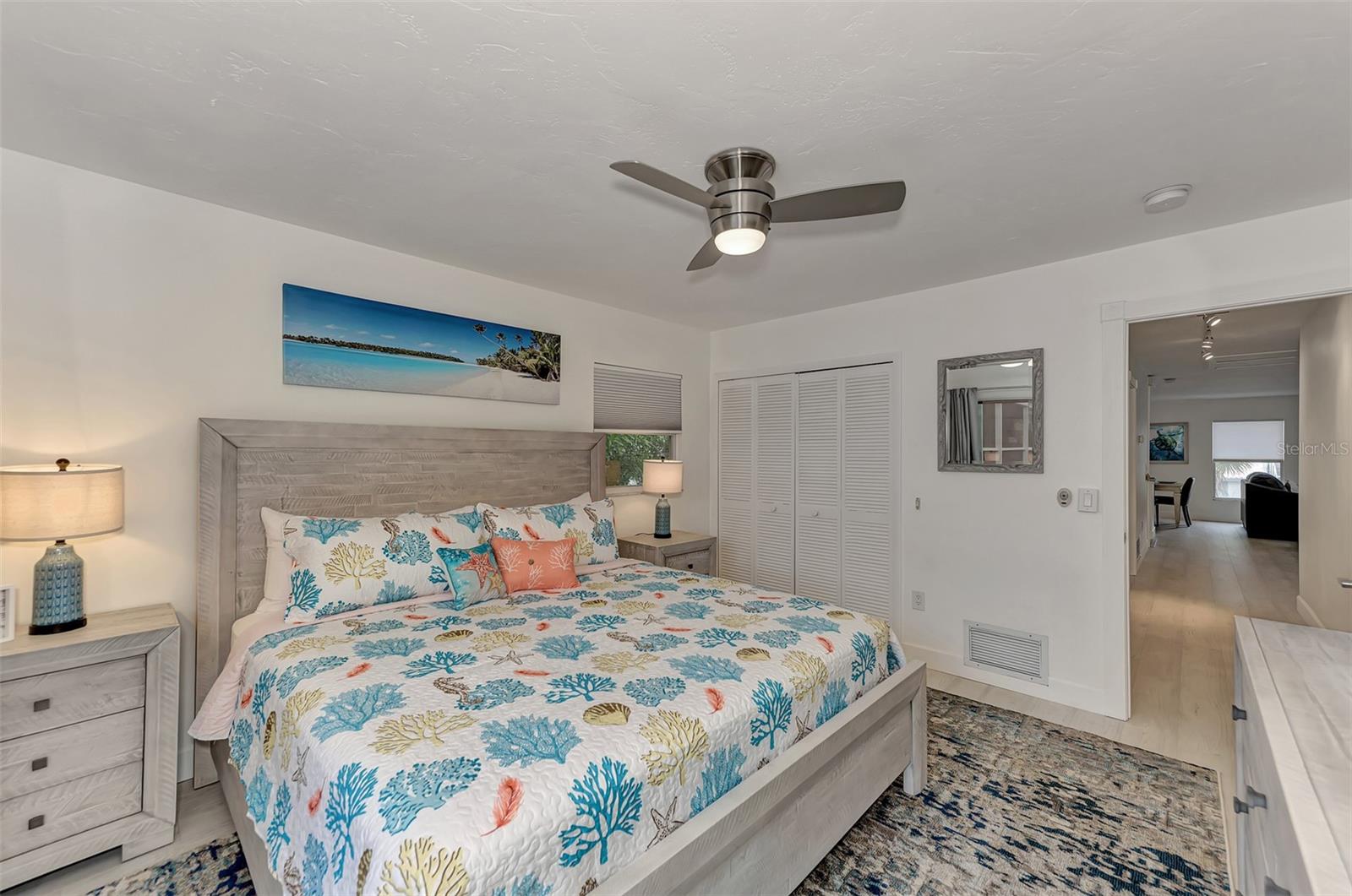 SARASOTA BEACH - Residential Lease
