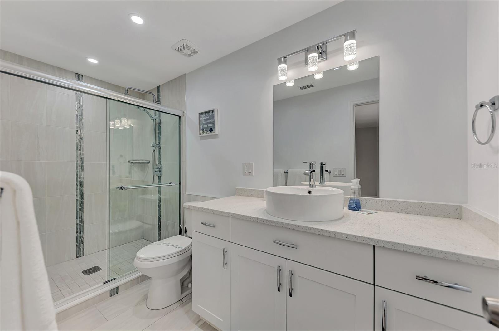 SARASOTA BEACH - Residential Lease