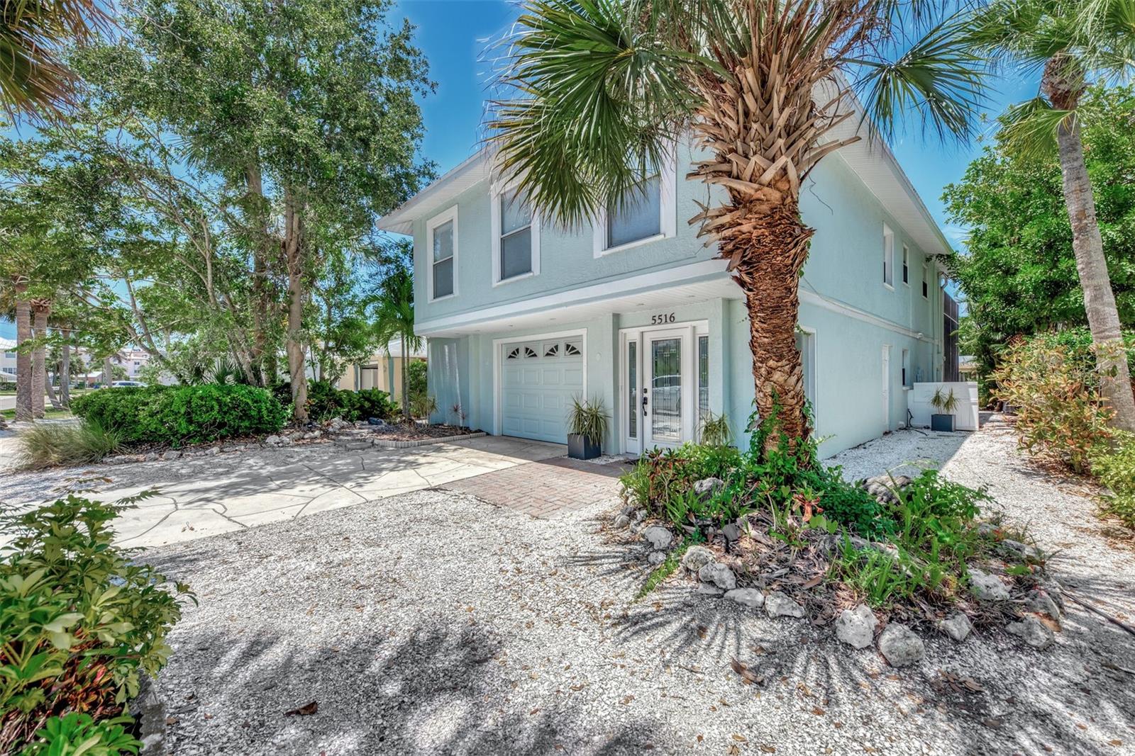 SARASOTA BEACH - Residential Lease