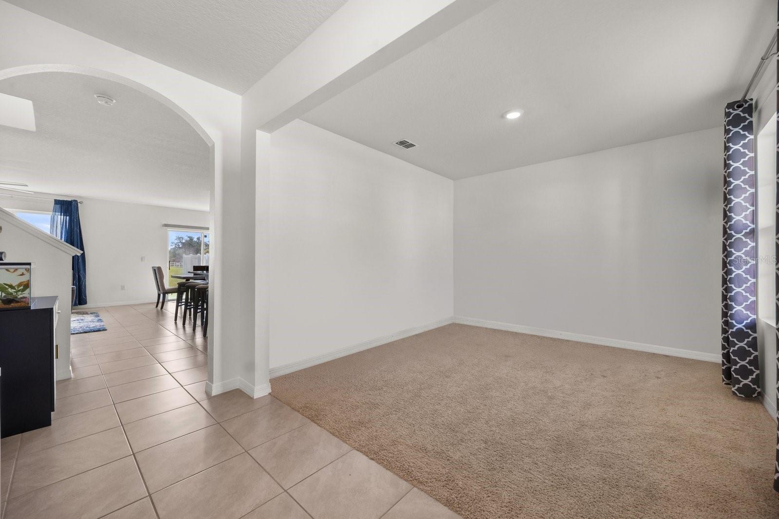 KINDRED PH 1FB - Residential Lease