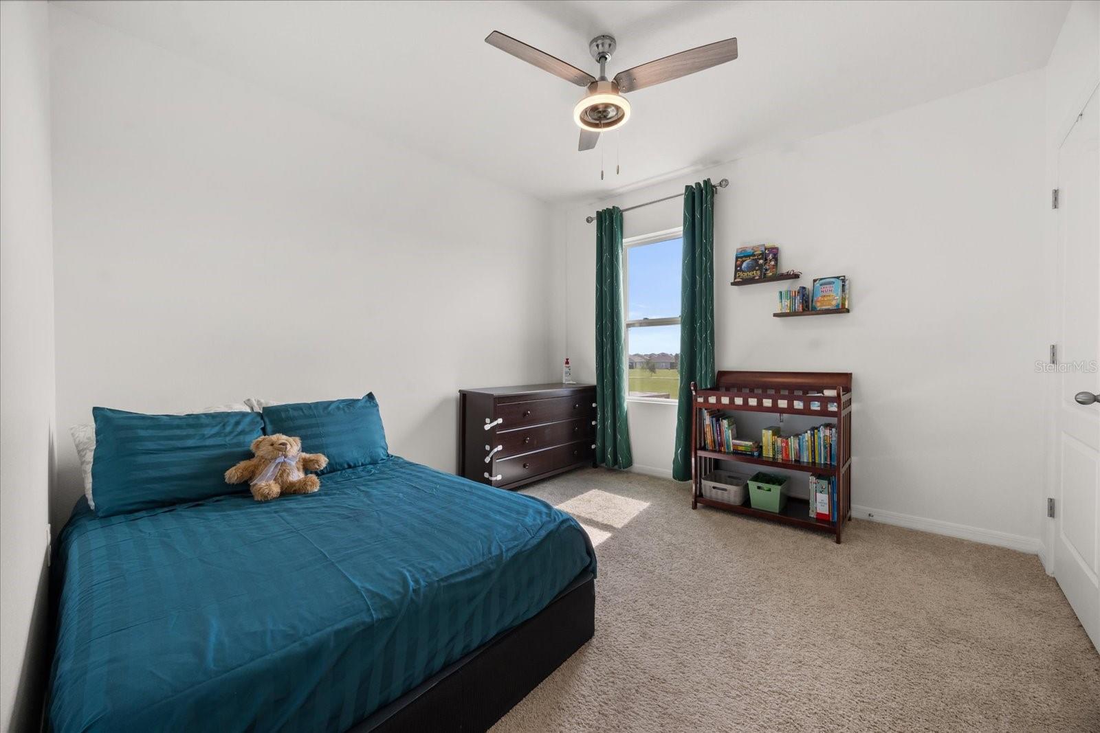 KINDRED PH 1FB - Residential Lease