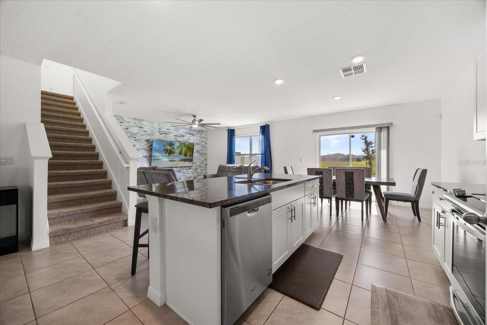 KINDRED PH 1FB - Residential Lease