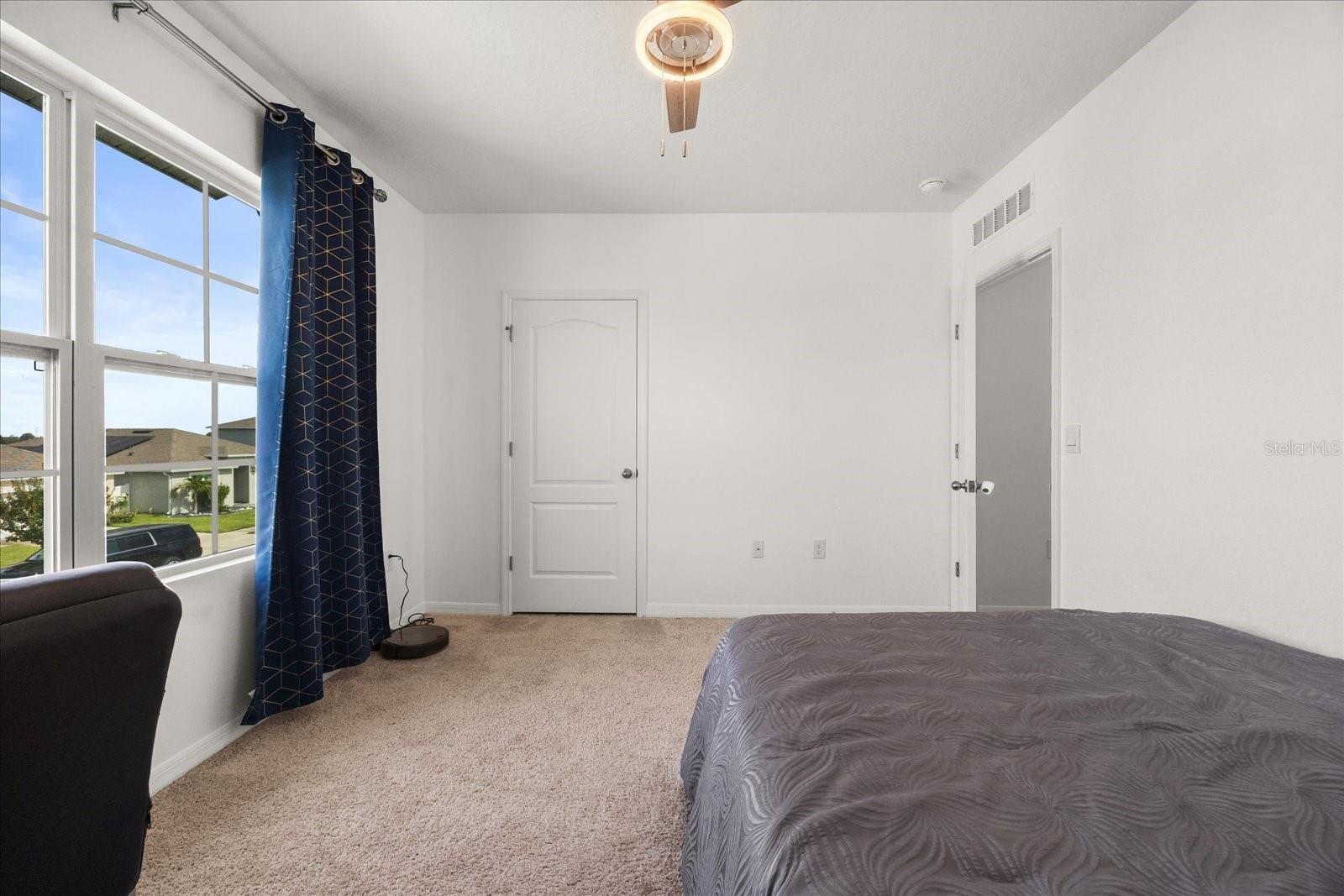 KINDRED PH 1FB - Residential Lease