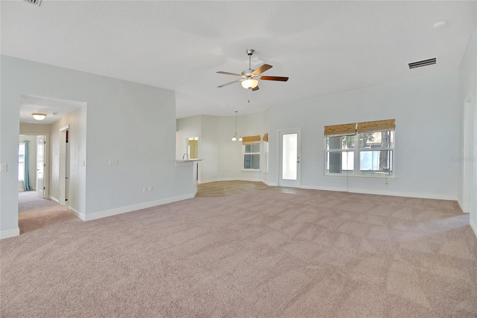 2152 ANGEL FISH LOOP