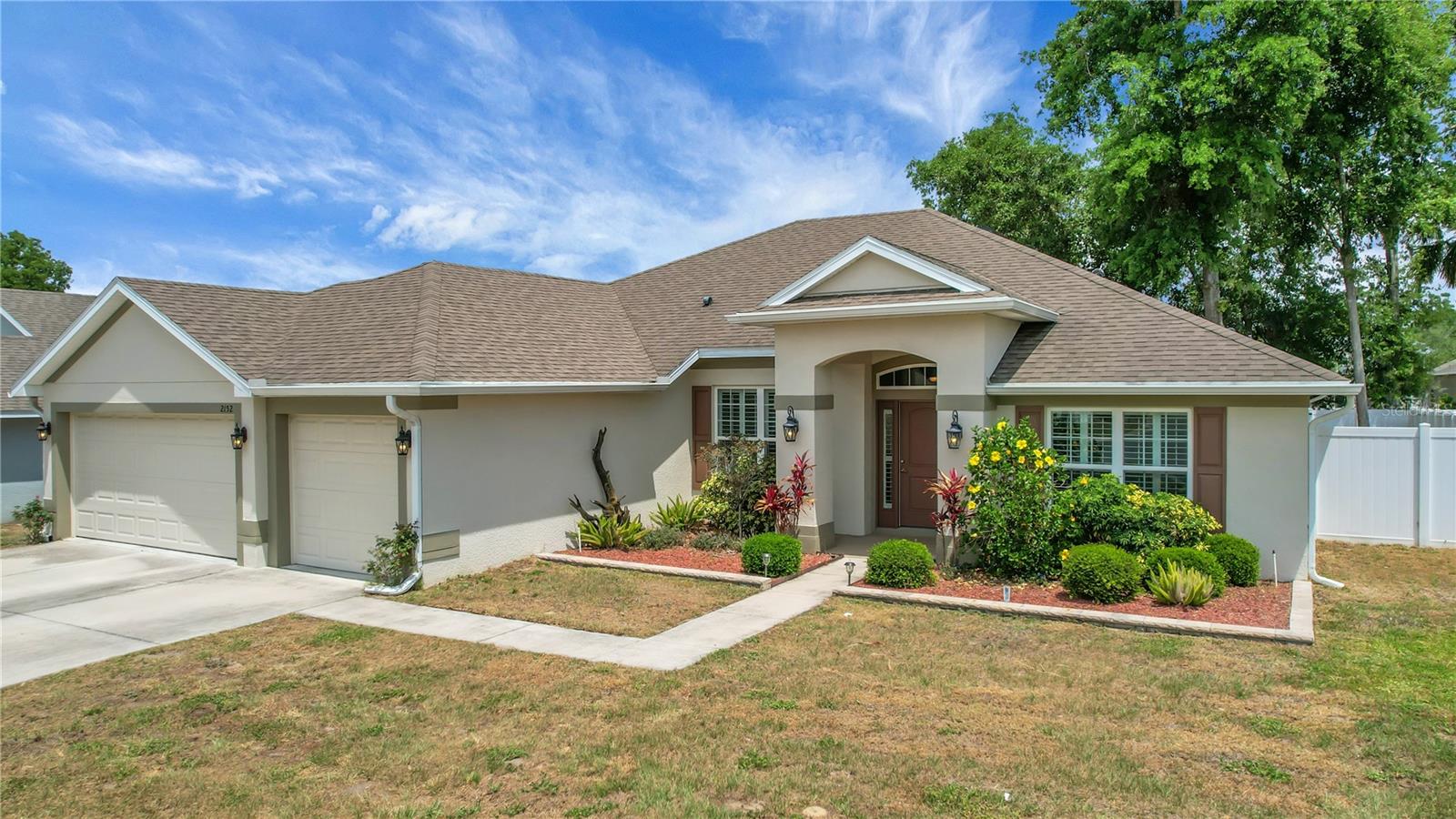 2152 ANGEL FISH LOOP