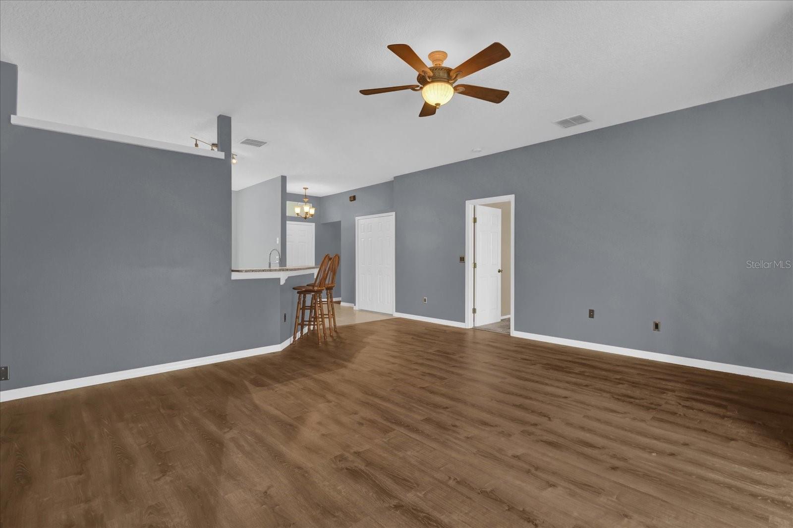 PLYMOUTH LANDING PH 02 49 20 - Residential