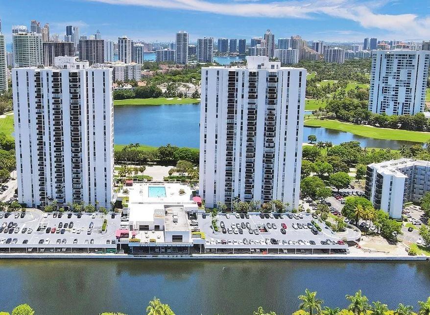 AVENTURA ELDORADO CONDO - Residential
