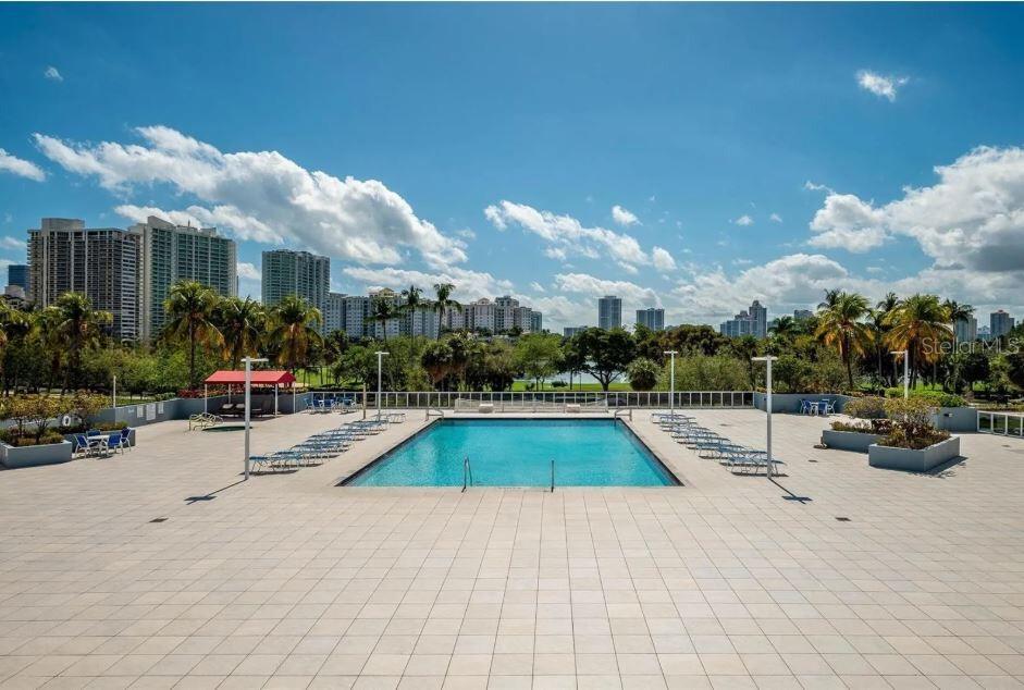 AVENTURA ELDORADO CONDO - Residential