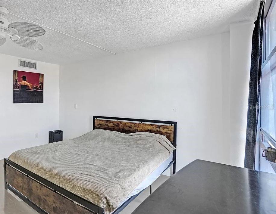 AVENTURA ELDORADO CONDO - Residential