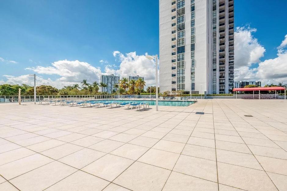 AVENTURA ELDORADO CONDO - Residential