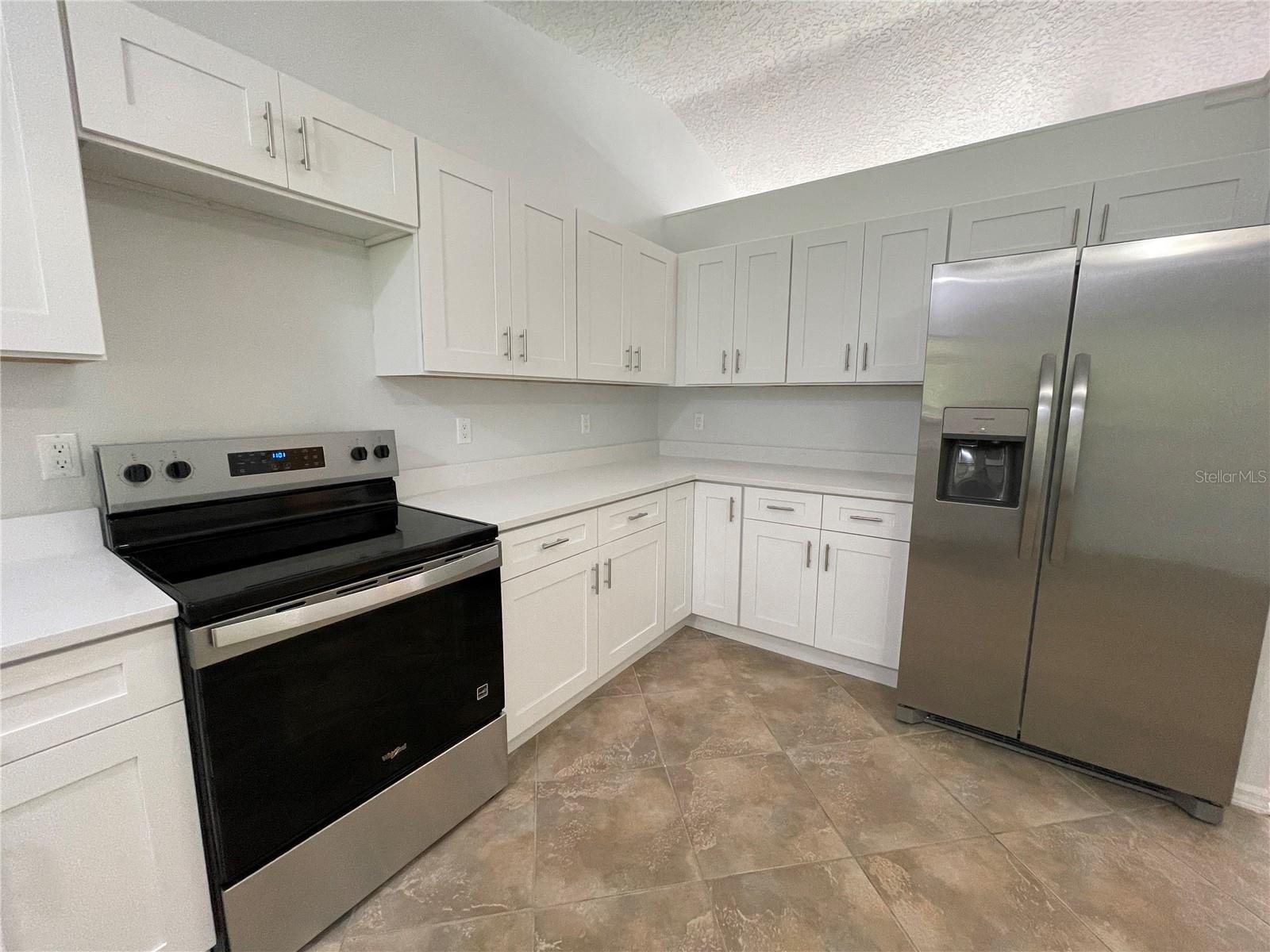 MIDWAY NEAR OVIEDO - Residential Lease